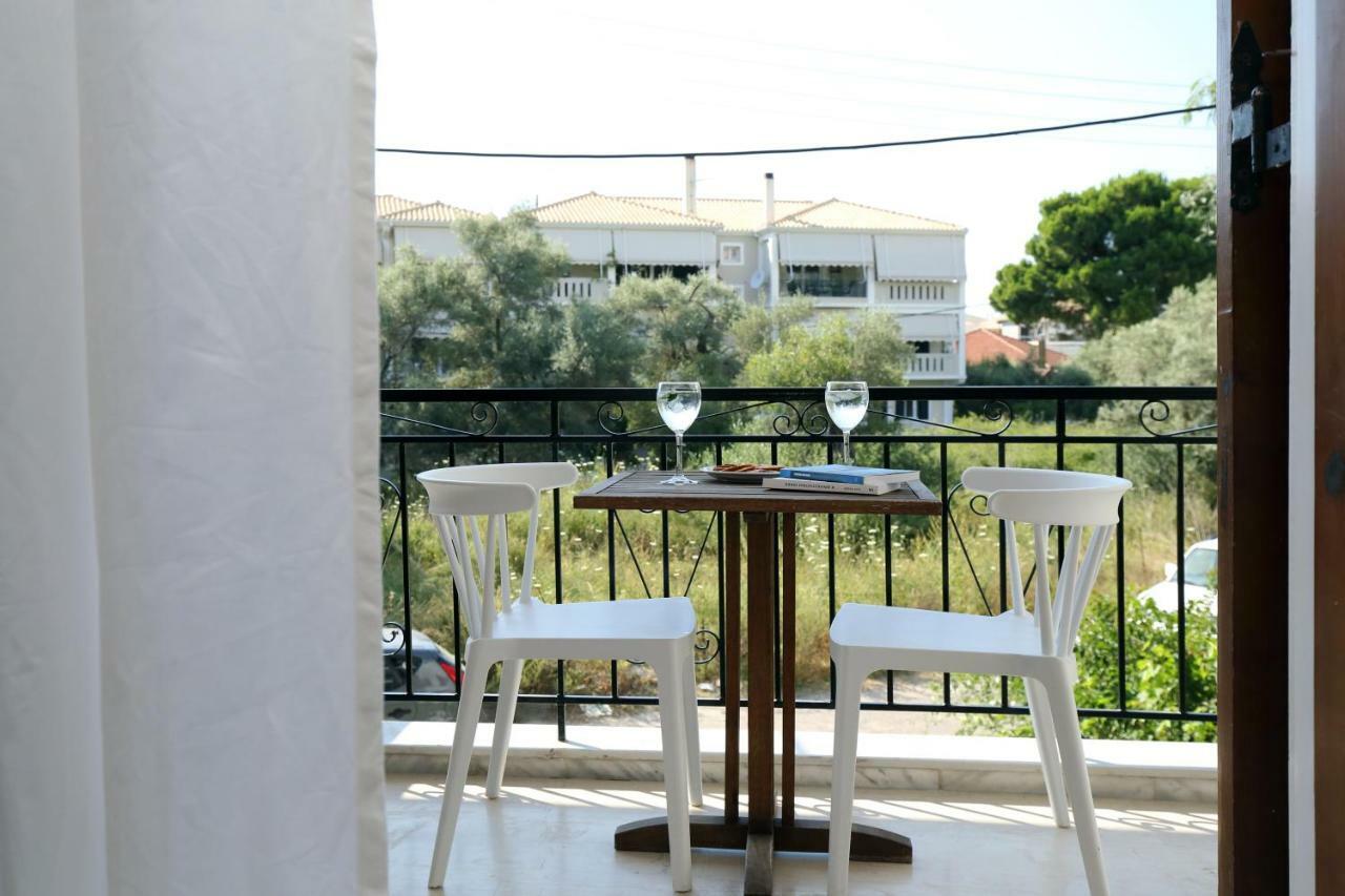 Sti Chora Apartments Lefkada City Exterior photo